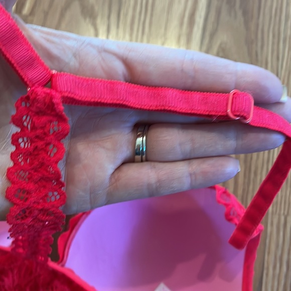 Victoria's Secret PINK Red Pink Racerback Front Hook Lace Push Up Bra Size 34C - Picture 8 of 8